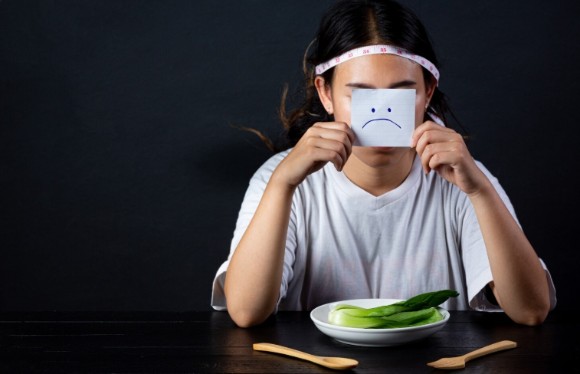 Double Burden of Malnutrition: Obesity and Underweight