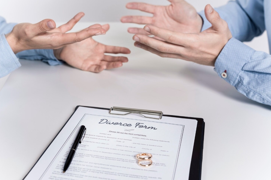 Evaluating the Benefits of Collaborative Divorce in the USA
