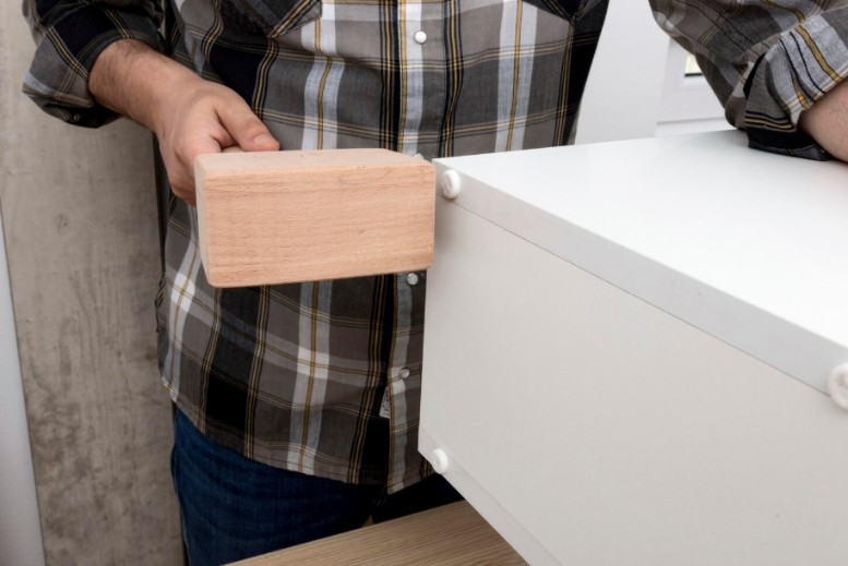 Cabinet Refacing vs. Replacement: When Refacing Makes Sense