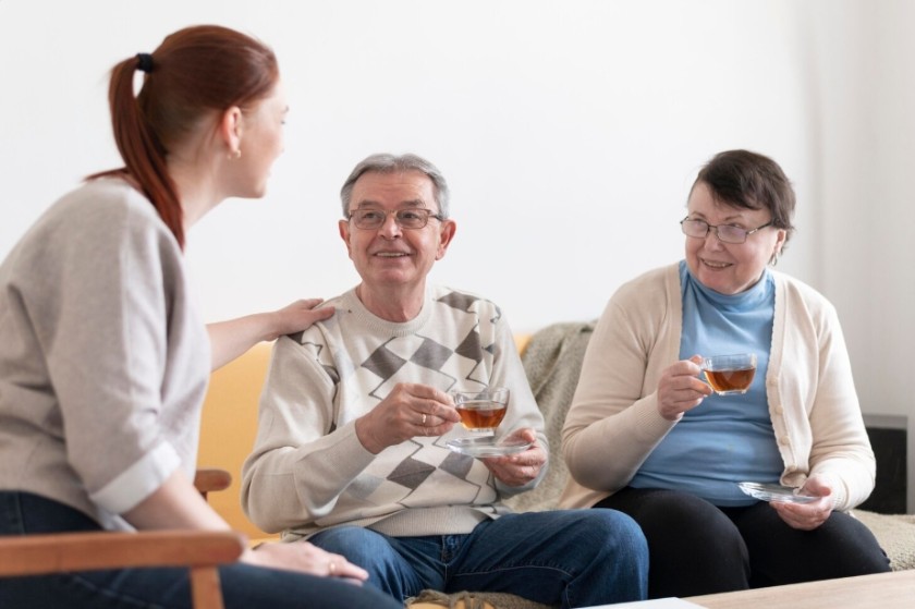 How Culturally Familiar Home Care Supports U.S. Seniors